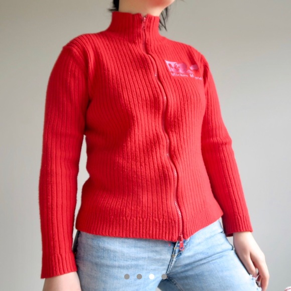 MICKY MOUSE RED SWEATER. ❤️ ❤️ - Picture 3 of 4